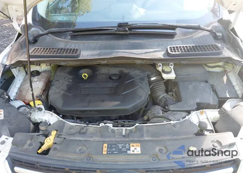 2014 Ford Escape Titanium z USA, uszkodzony, nr VIN 1FMCU0J91EUA74621